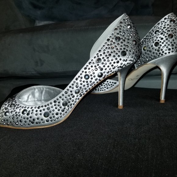 Silver rhinestone shoes, size 38, NIB